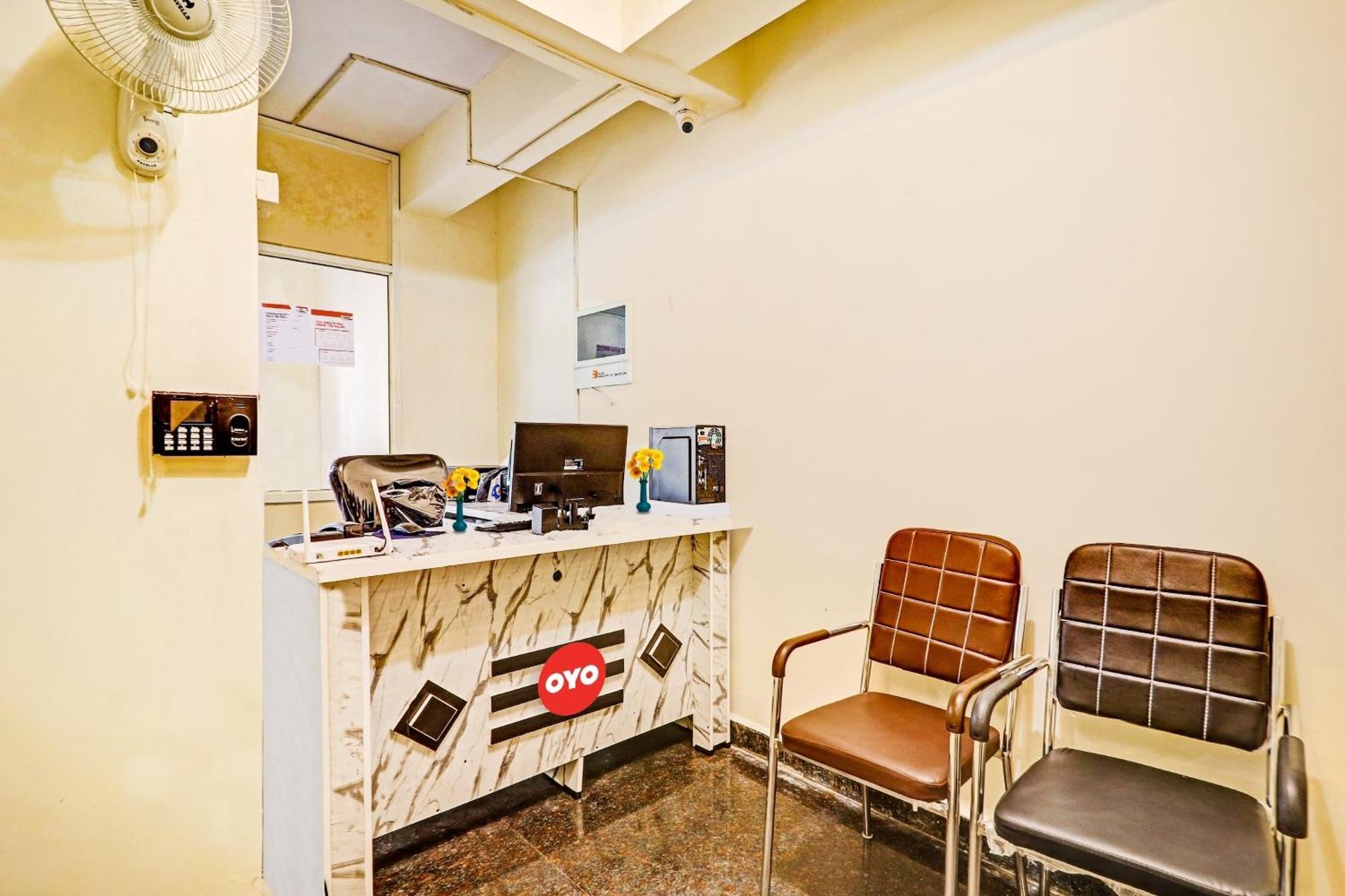 Oyo Happy Stay Hotels Haidarábád Kültér fotó
